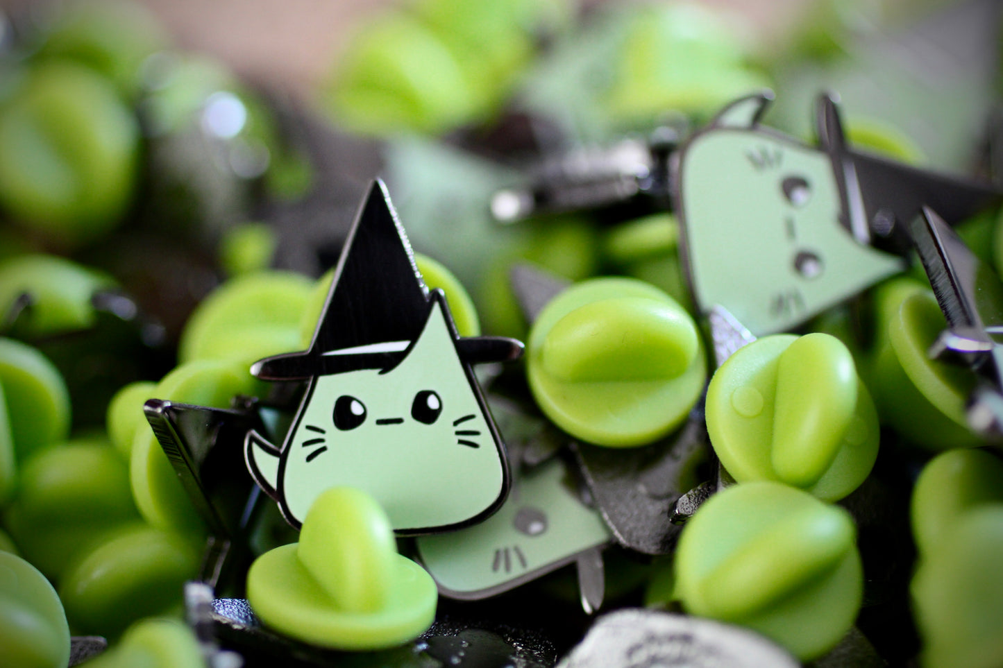 Catchoo Halloween Pin Set
